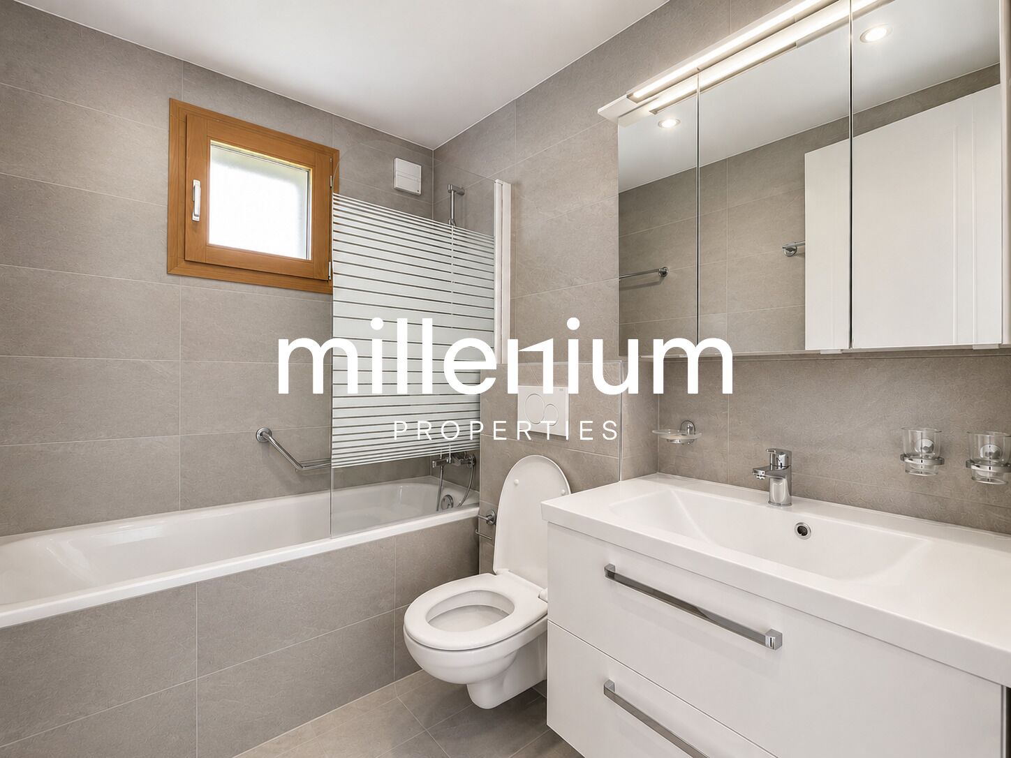 Maison moderne 7P avec studio indépendant
