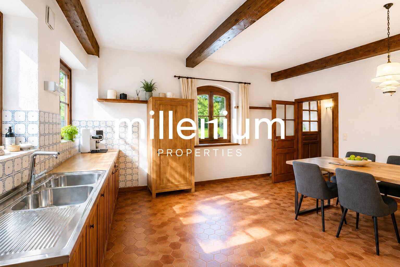 Maison de charme au cœur du village de Collex