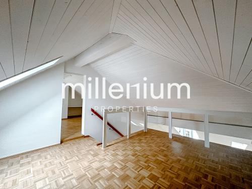 Duplex en attique rénové dans le vieux Carouge