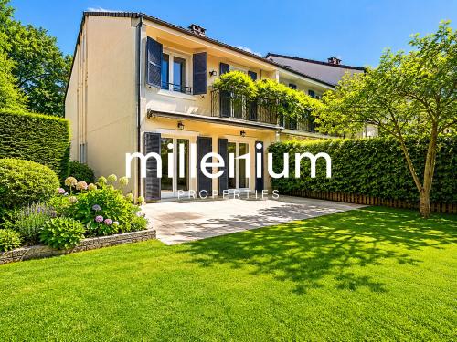 Belle villa contiguë à Bellevue