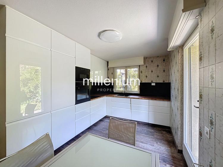 1435_68df938a70bad5.02215414.jpg