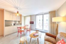 RÉSIDENCE MEUBLÉE "PETITE COUR" STUDIOS AVEC SERVICES HÔTELIER