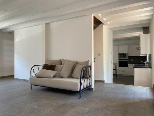 Appartement de 7 pièces avec terrasse en deck et 2 places de parking à Vésenaz