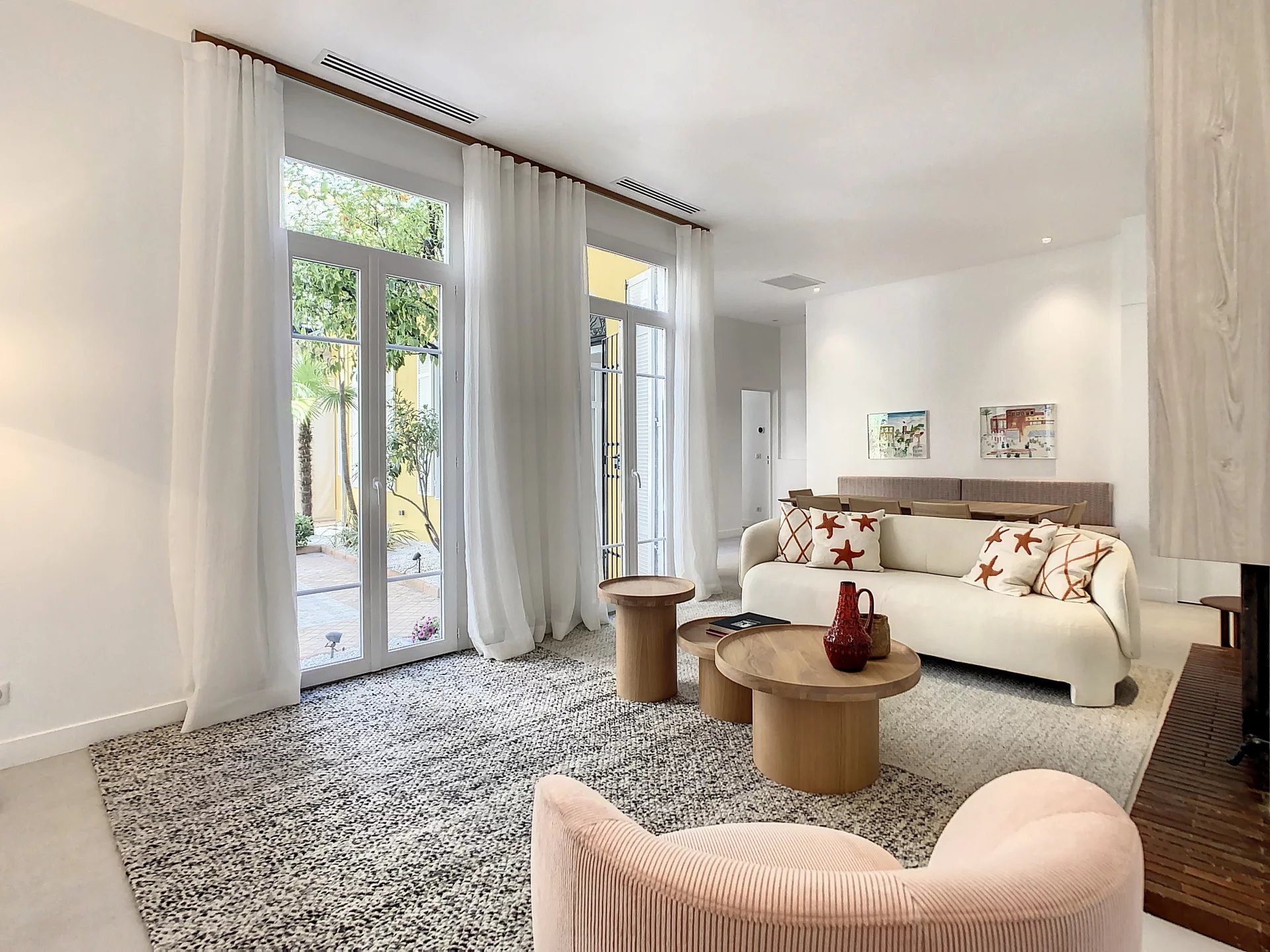 CANNES MAISON 131.23 M² 4 P Rue d'Antibes