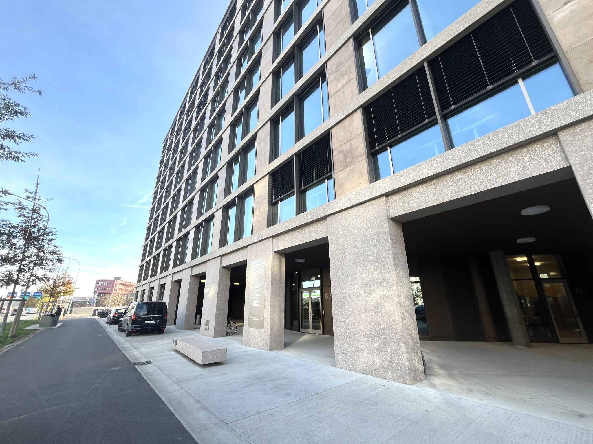 Bureaux modernes et lumineux – 310 m² Gare de Lancy Bachet