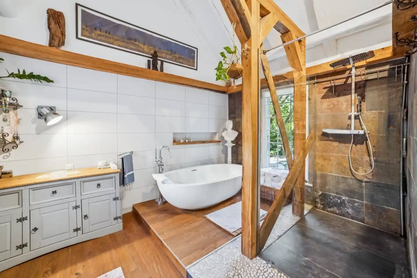 Aussergewöhnliche Luxusvilla mit Charakter