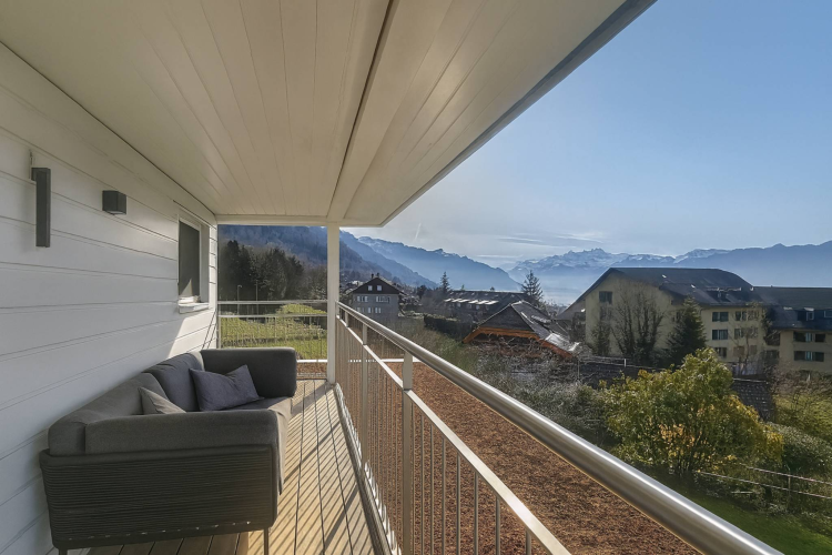 Superbe propriété individuelle avec vue sur le lac et les montagnes