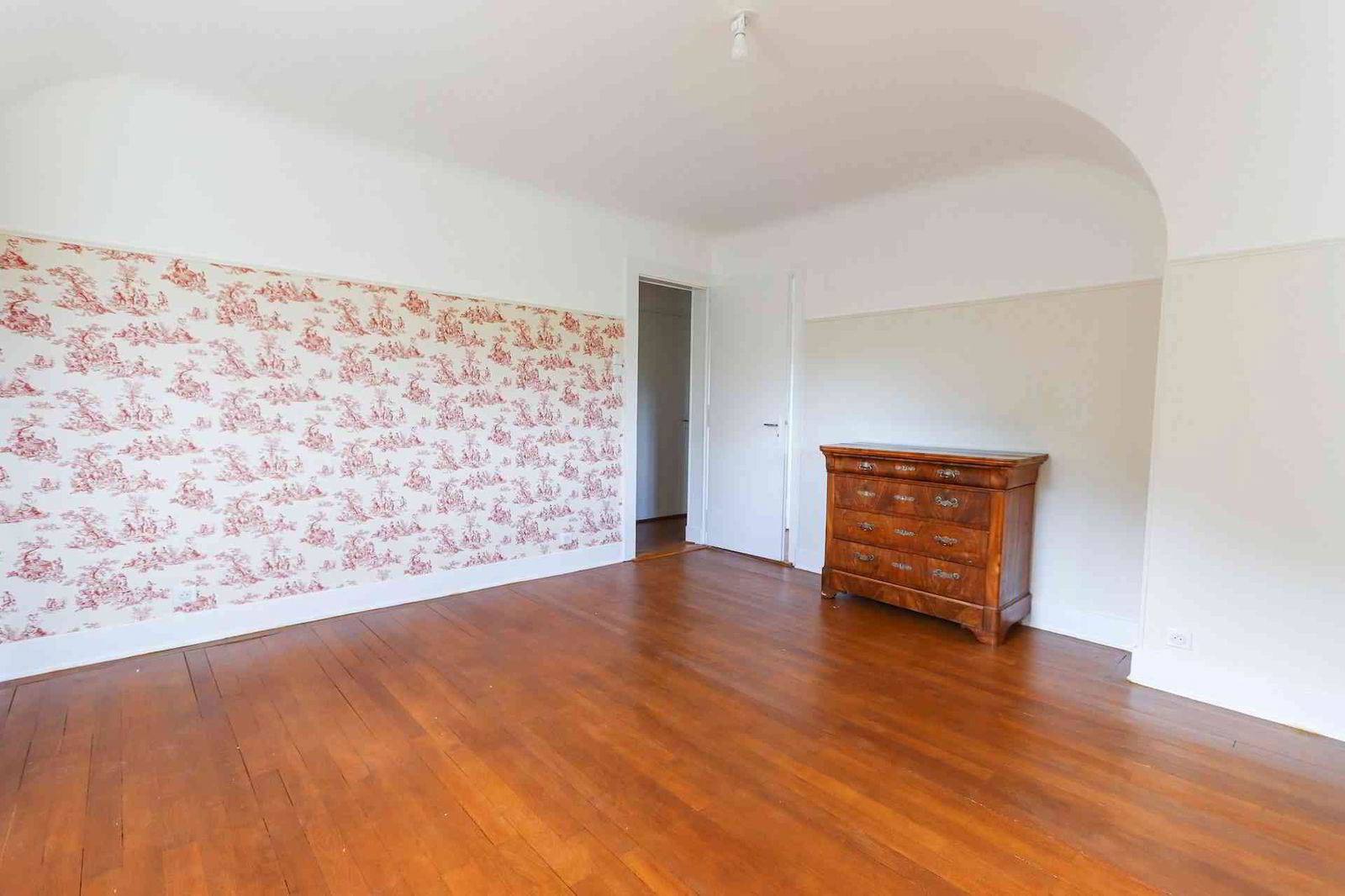 FRANCE- Maison de maître à 15 min de Genève