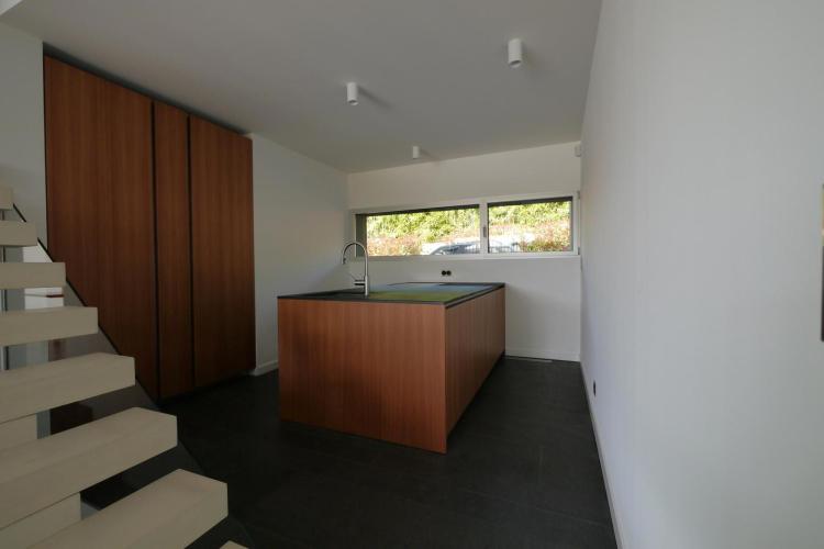 A1mq8_lookmove_236501657_8.jpg