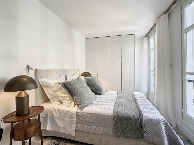 CANNES MAISON 131.23 M² 4 P Rue d'Antibes