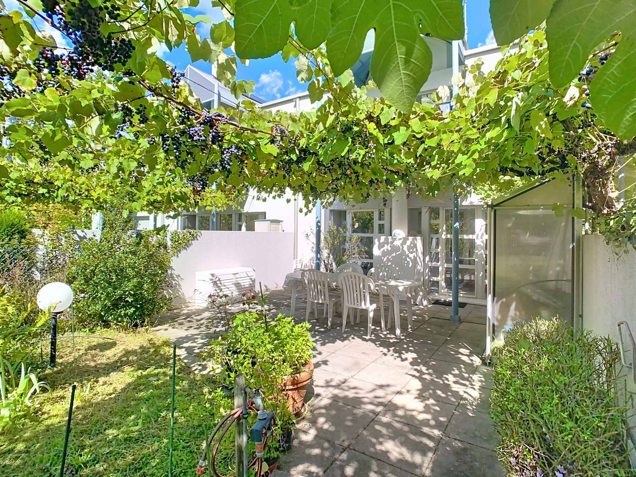 EN EXCLUSIVITE - Charmante maison mitoyenne en pignon 