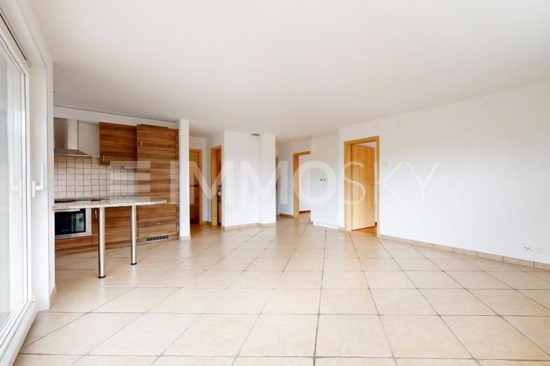 Bel appartement 4.5 pièces au rez-de-chaussée avec jardin