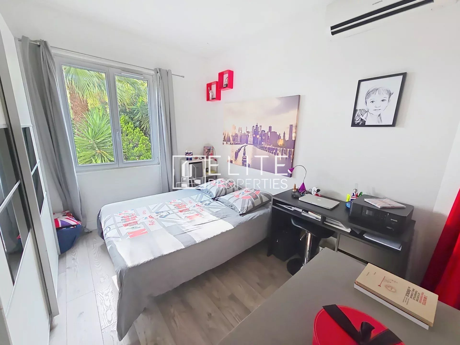 MAISON 5 PIÈCES  112 m² – VUE MER & PISCINE – CANNES