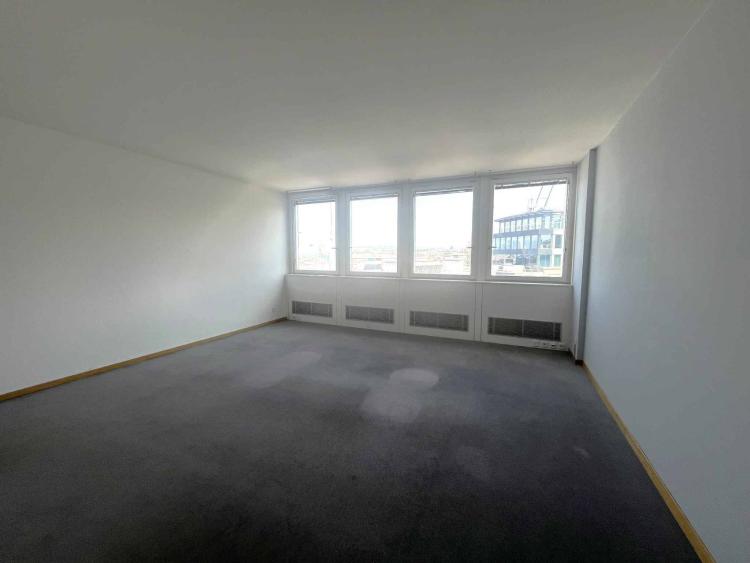 Bureaux 367m2 - Centre-Ville - courte durée
