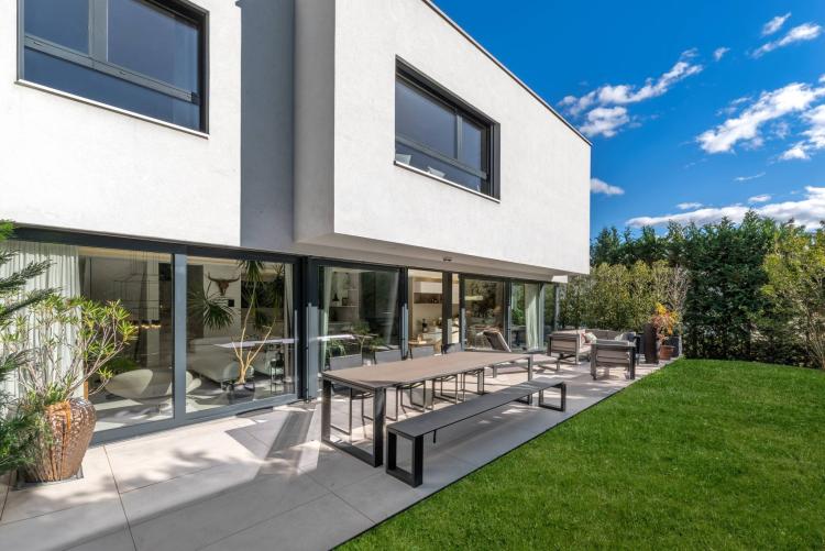 Superbe villa contemporaine très haut de gamme, Minergie. En exclusivité !