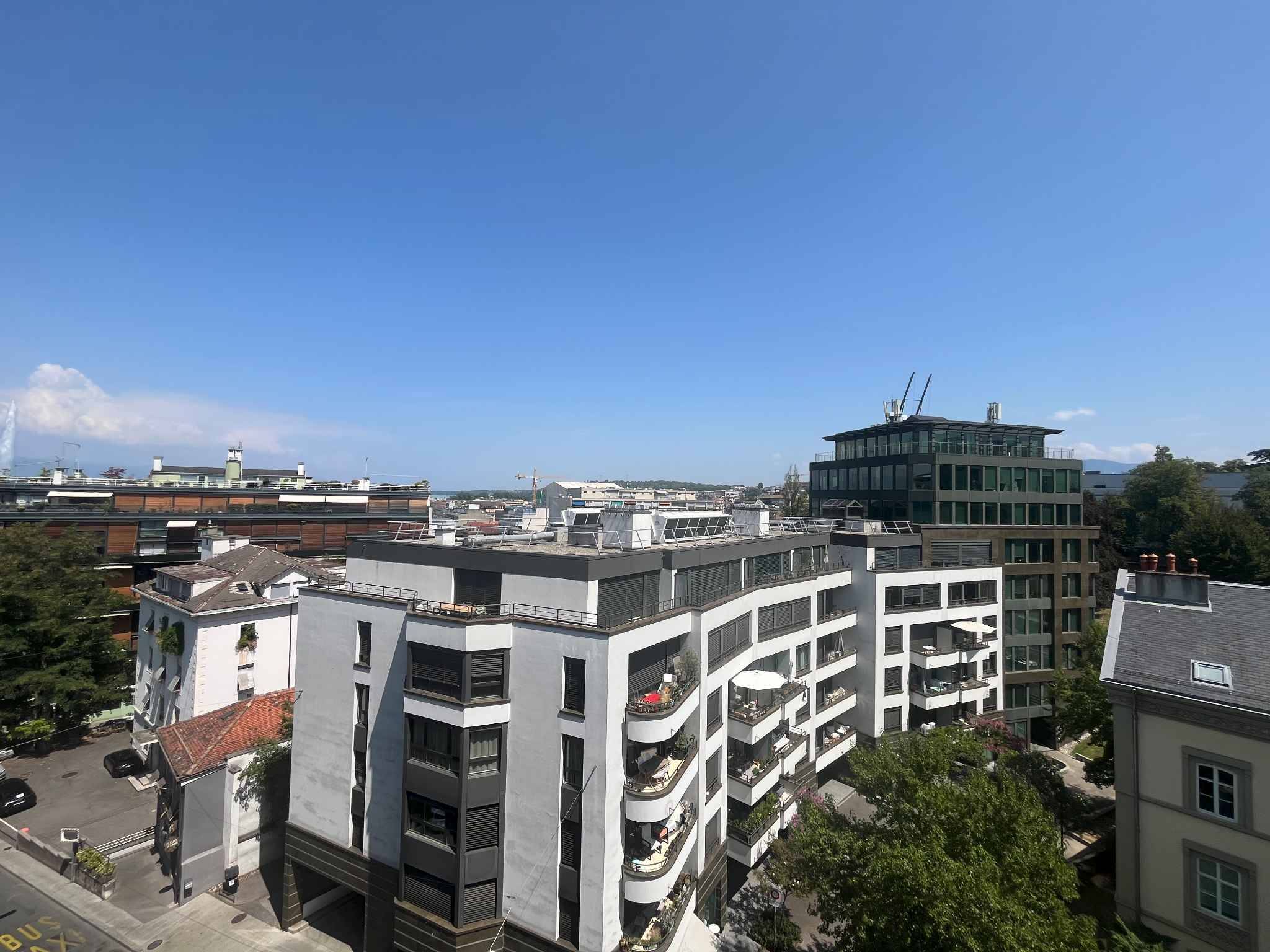Bureaux 367m2 - Centre-Ville - courte durée