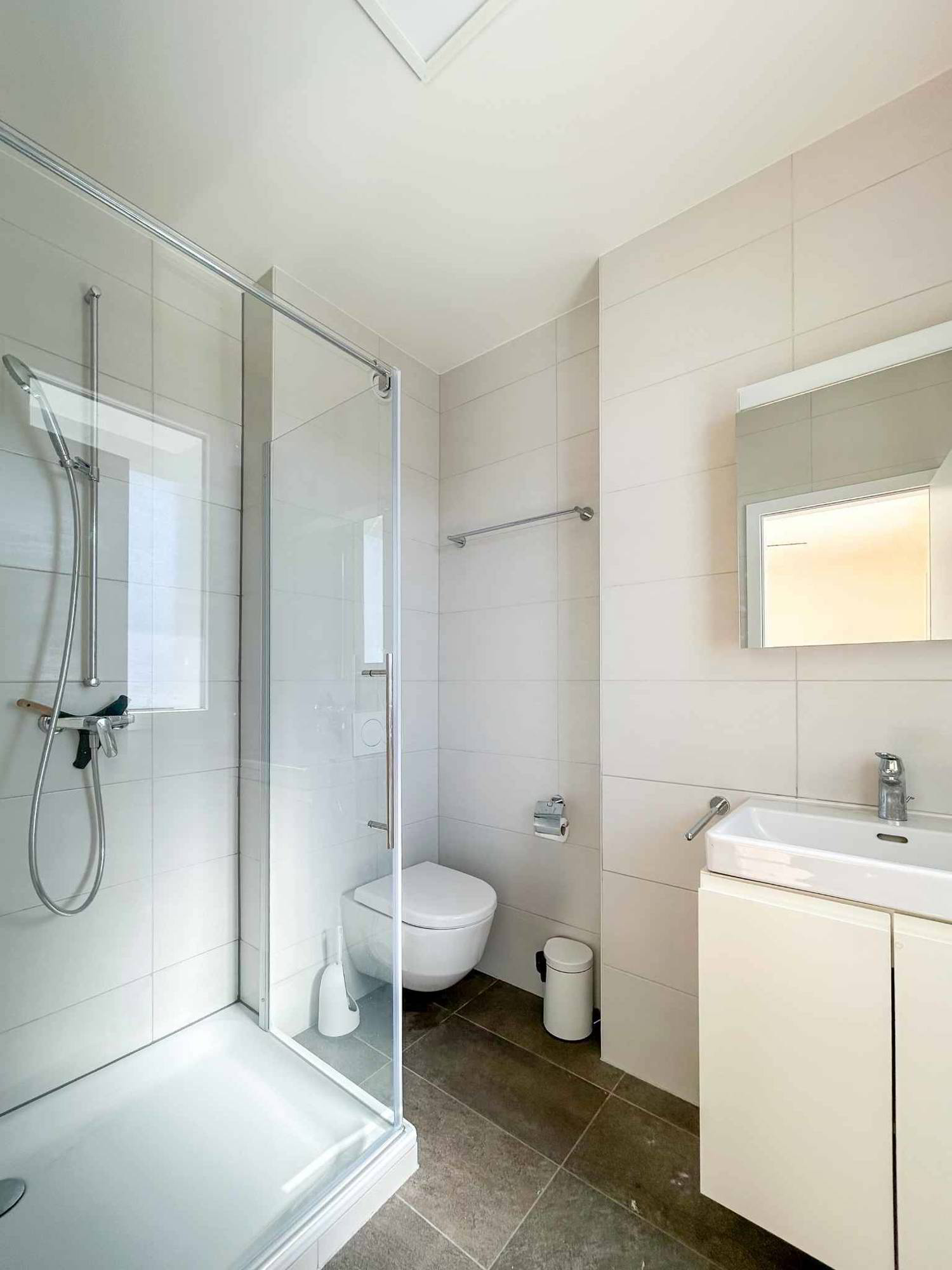 Gd6e0_lookmove_235209572_6.jpg
