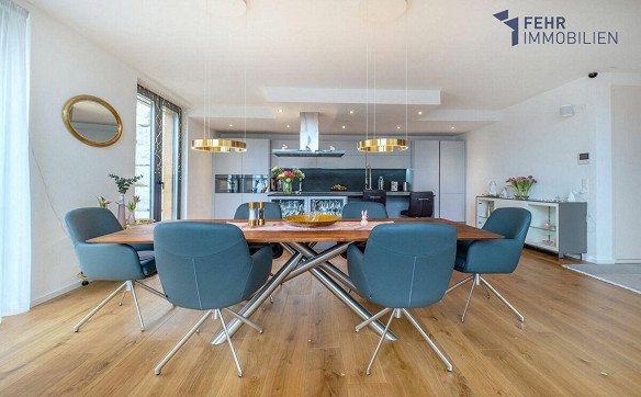 Fehr Immobilien - Top modernes, neuwertiges 6½-Zi.-Einfamilienhaus