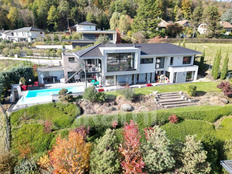 House for sale in Plan-les-Ouates, Switzerland