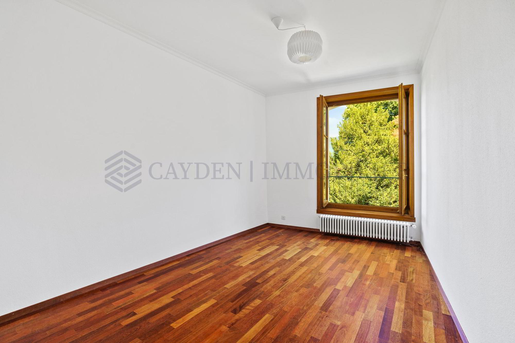 IzQ95_lookmove_235032362_8.jpg