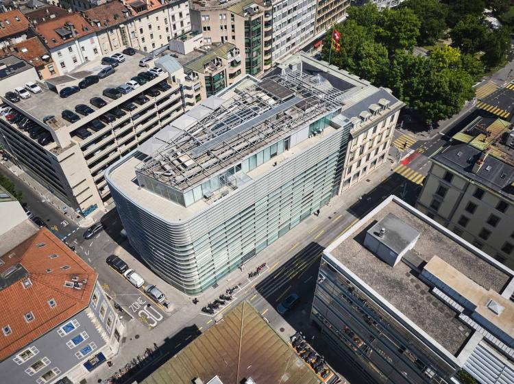 j7y2D_kaban-bien-6385025.jpg