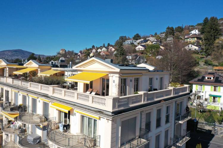 Emplacement de rêve – Magnifique attique avec vue imprenable