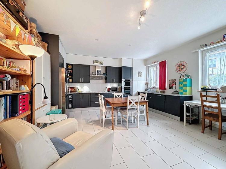 Apartment for sale, Hauterive NE (Hauterive, Switzerland)