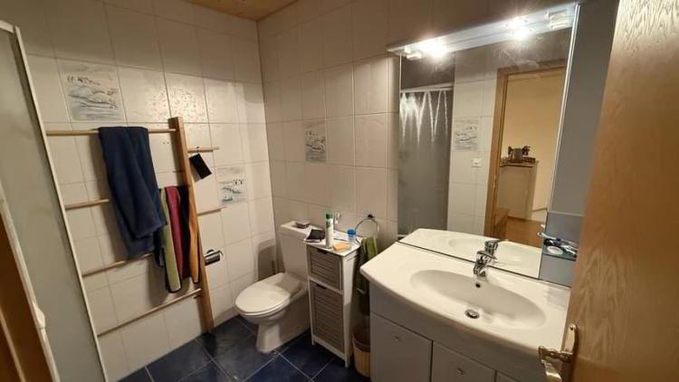 lrEDQ_lookmove_233703268_6.jpg
