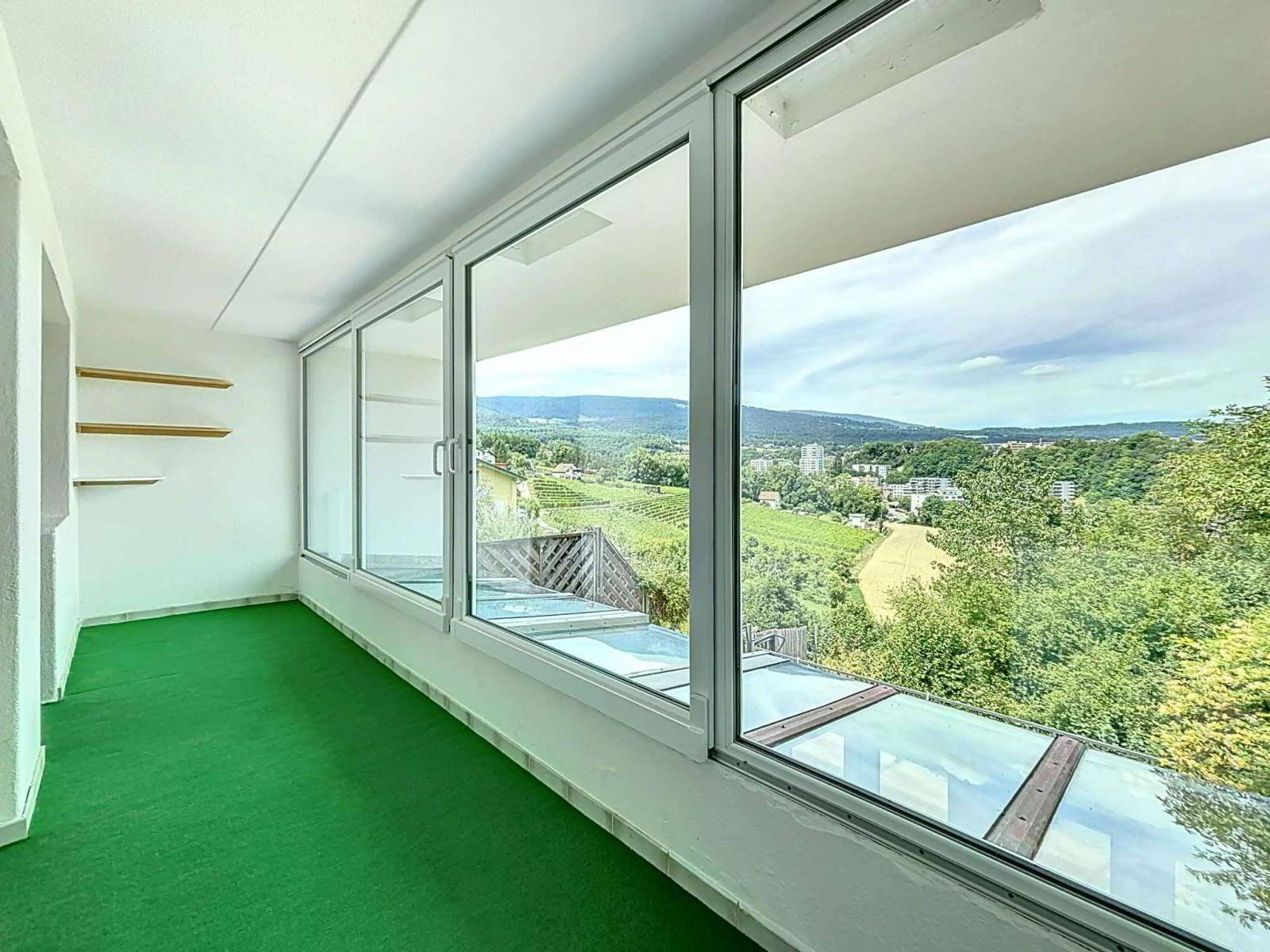MGnGF_lookmove_233793094_3.jpg