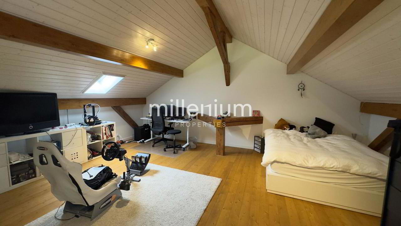 MNdCy_lookmove_238007157_8.jpg
