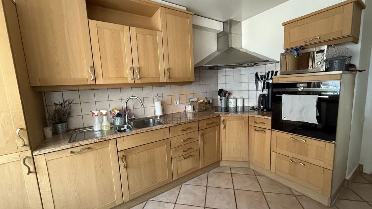 A VENDRE Appartement de 5.5 pièces et garage en PPE
