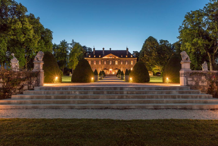 Château de Choully : L'Histoire et le Luxe au sommet de Genève