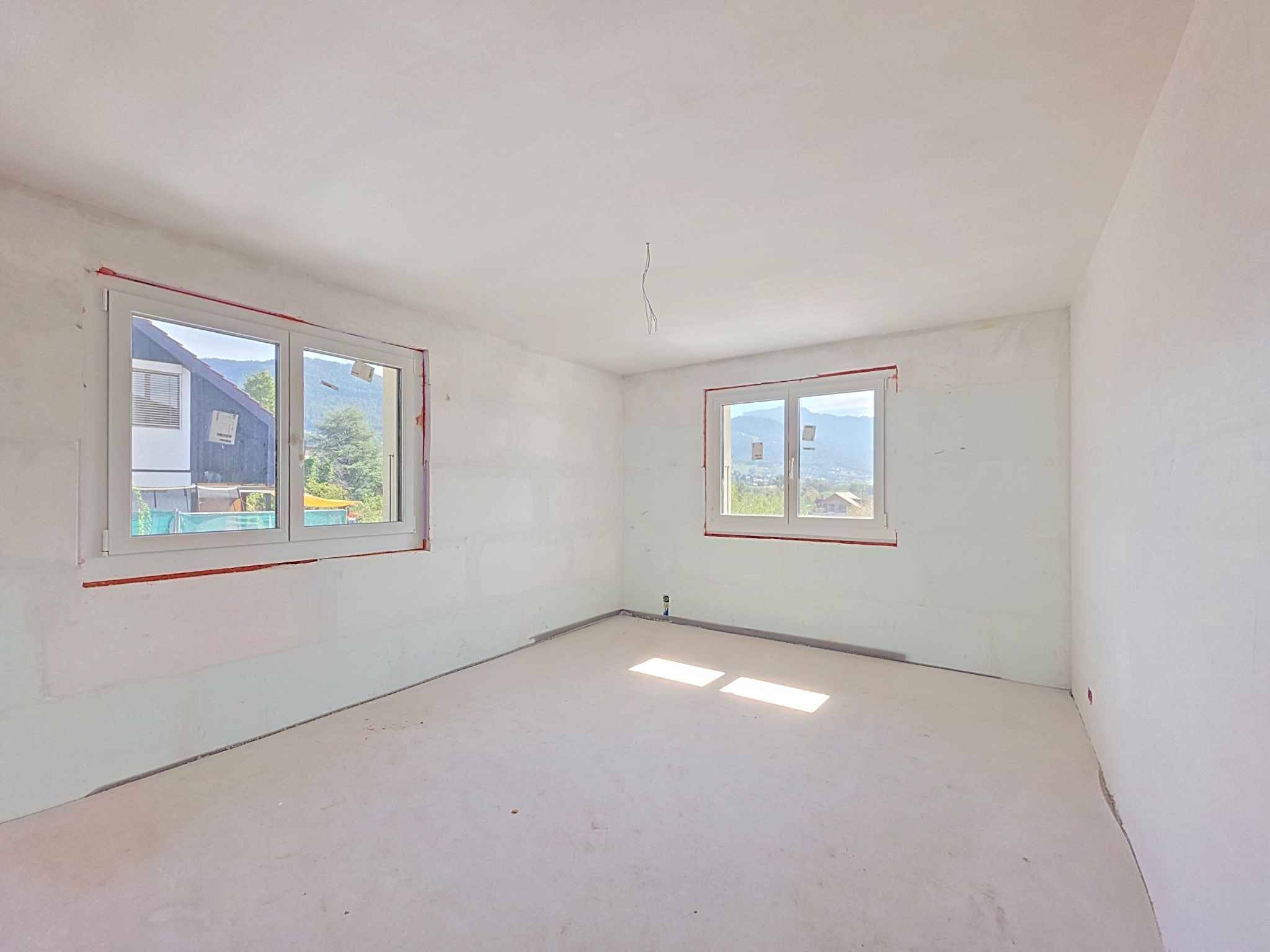 Neuf ! Villa individuelle avec piscine et magnifique vue sur le lac 
