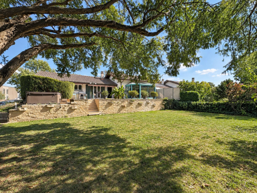 Charmante maison à deux pas du lac