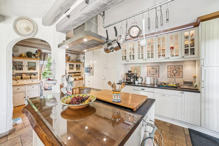 House for sale, 1730 (Hauterive, Switzerland)