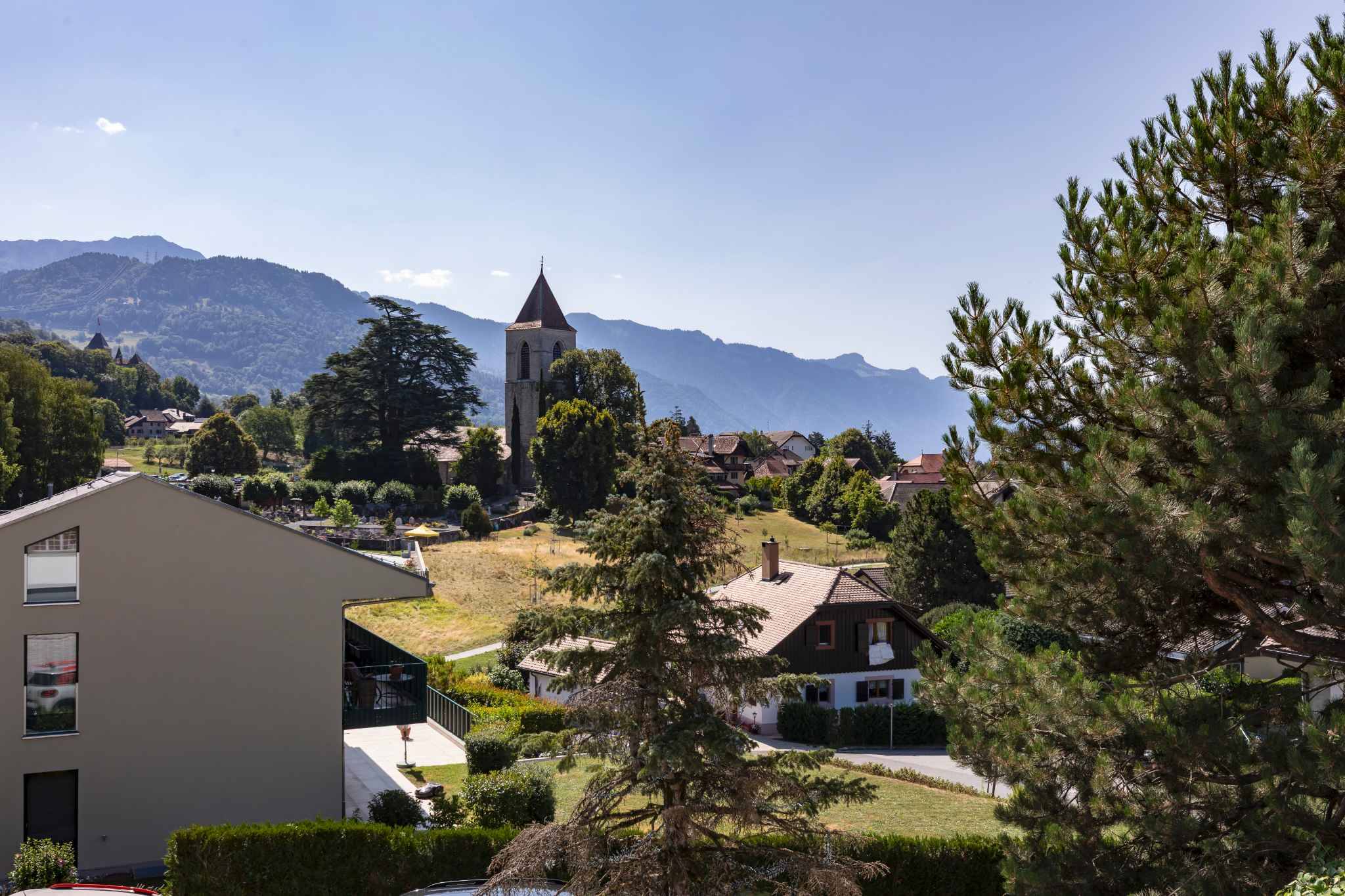 Superbe propriété de 7,5 pièces au cœur d'un quartier très recherché 