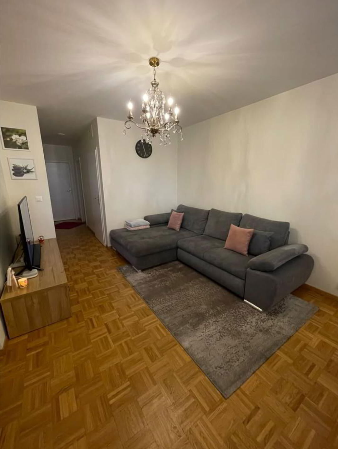 ooDZR_lookmove_235780575_2.jpg