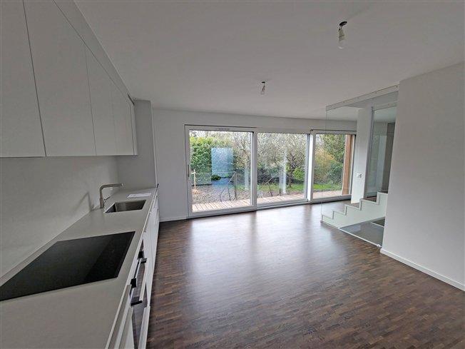 Neue THPE-Doppelhaushälfte mit 125 m² + Erdgeschoss