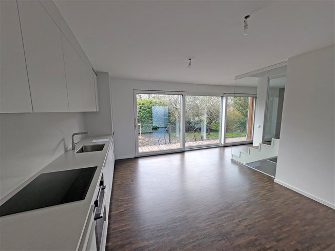 Neue THPE-Doppelhaushälfte mit 125 m² + Erdgeschoss