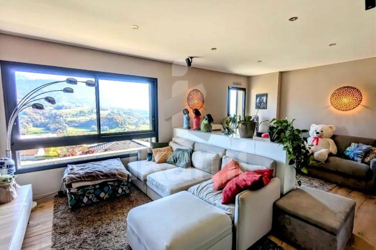 House for sale in Plan-les-Ouates, Switzerland