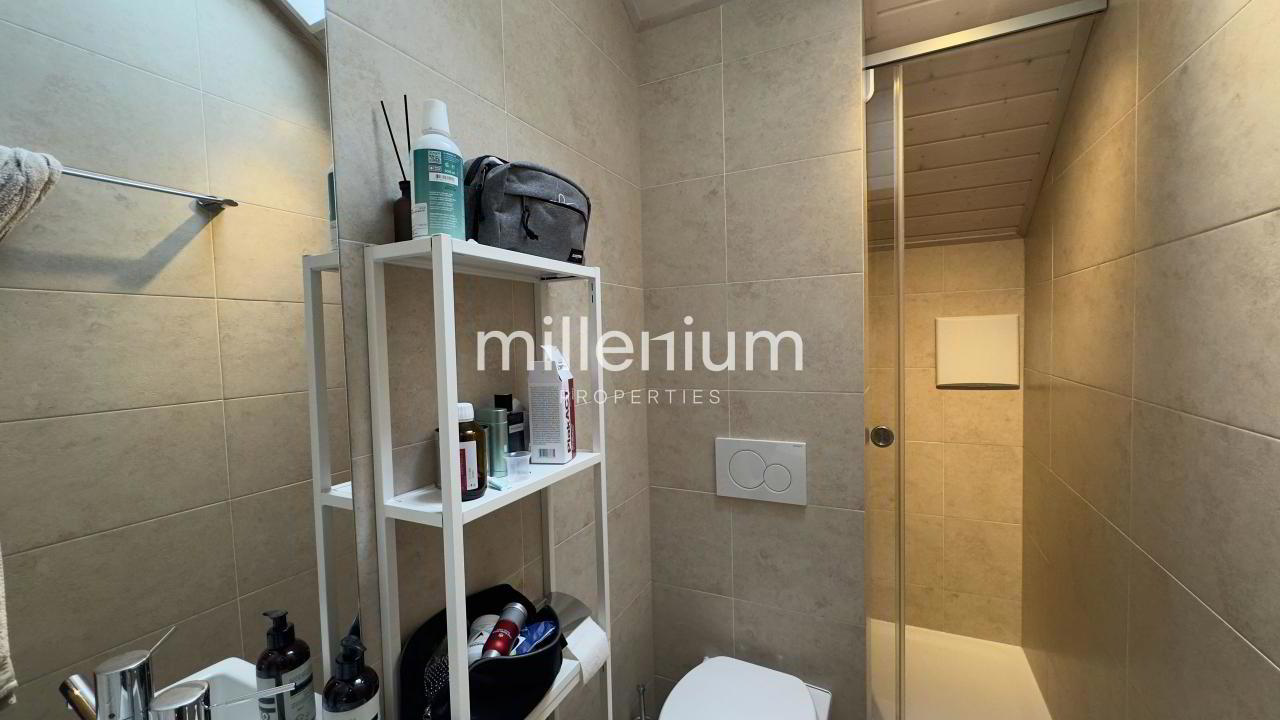 RpwuW_lookmove_237716040_6.jpg