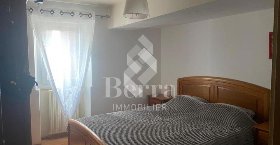 S05UF_lookmove_236333069_8.jpg
