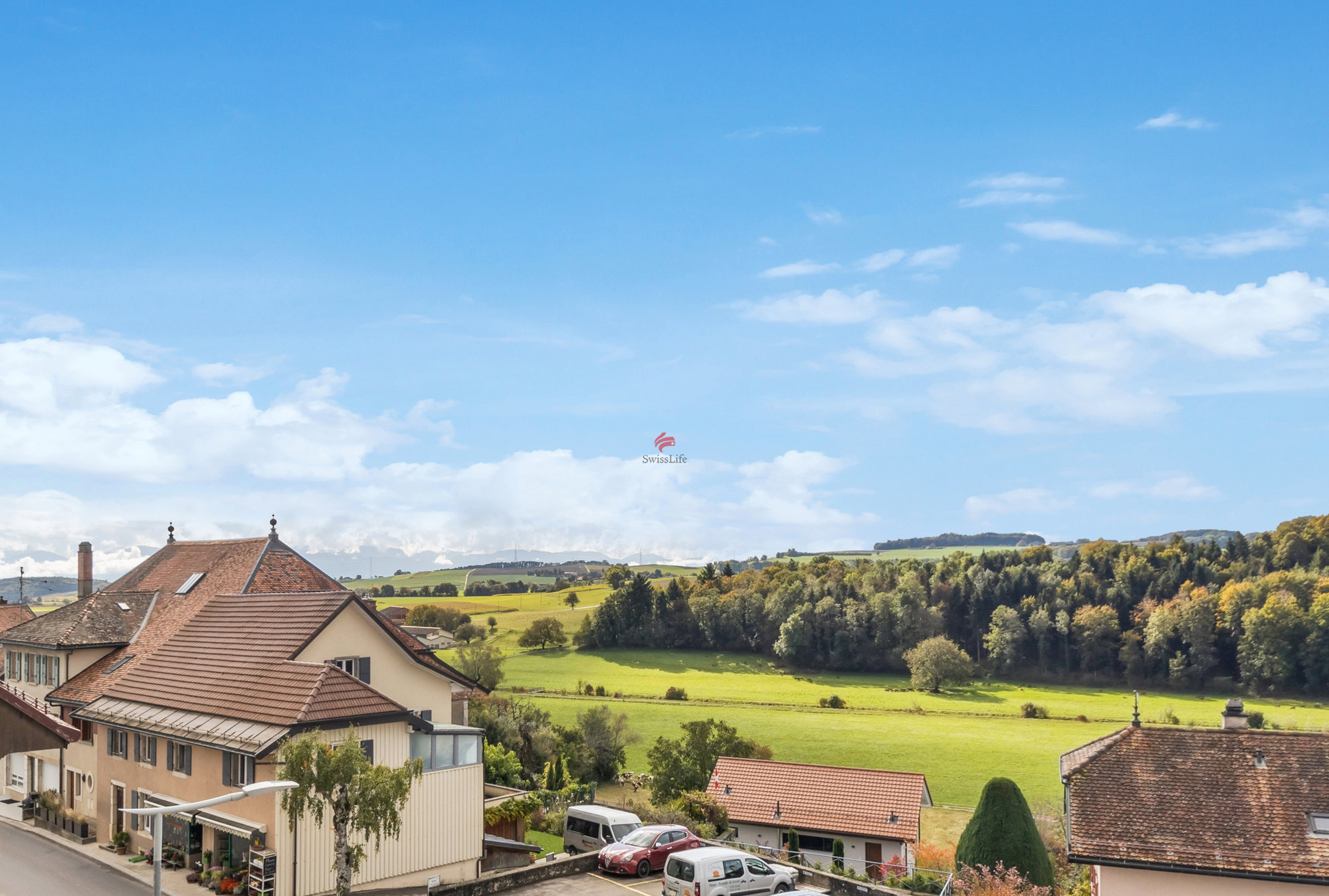 Charmant appartement en attique de 150 m² avec balcon