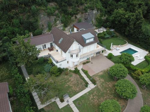 House for sale, Route du Lac 25 (Vully-les-Lacs, Switzerland)