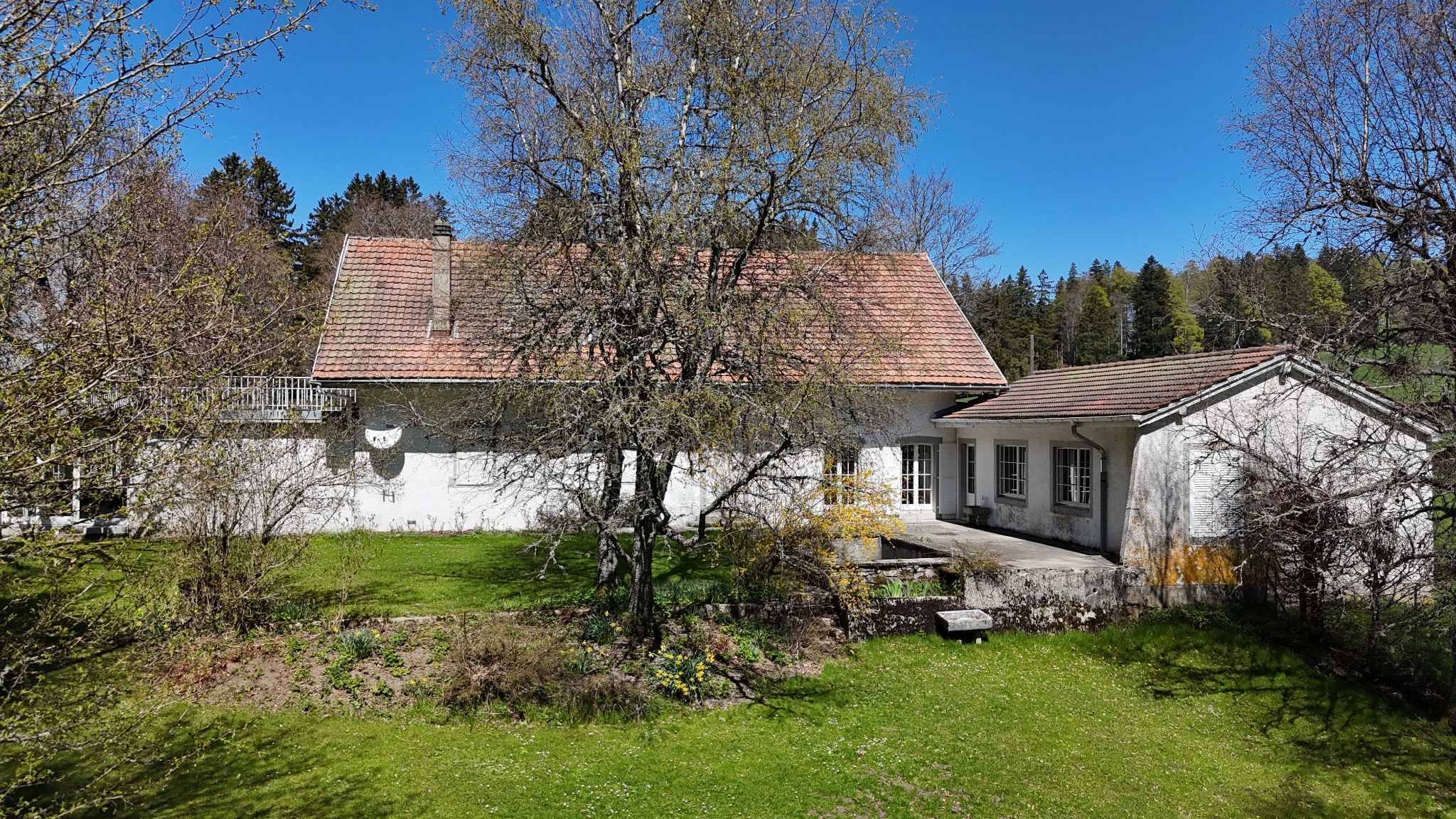 Habitation avec colonie de vacances à grand potentiel