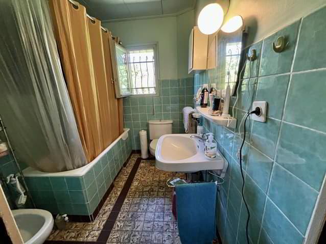 En exclusivité: Maison individuelle avec jardin de plus de 3000 m2