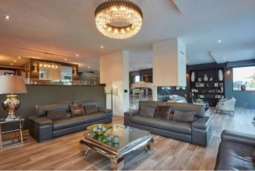 Luxueuse propriété contemporaine
