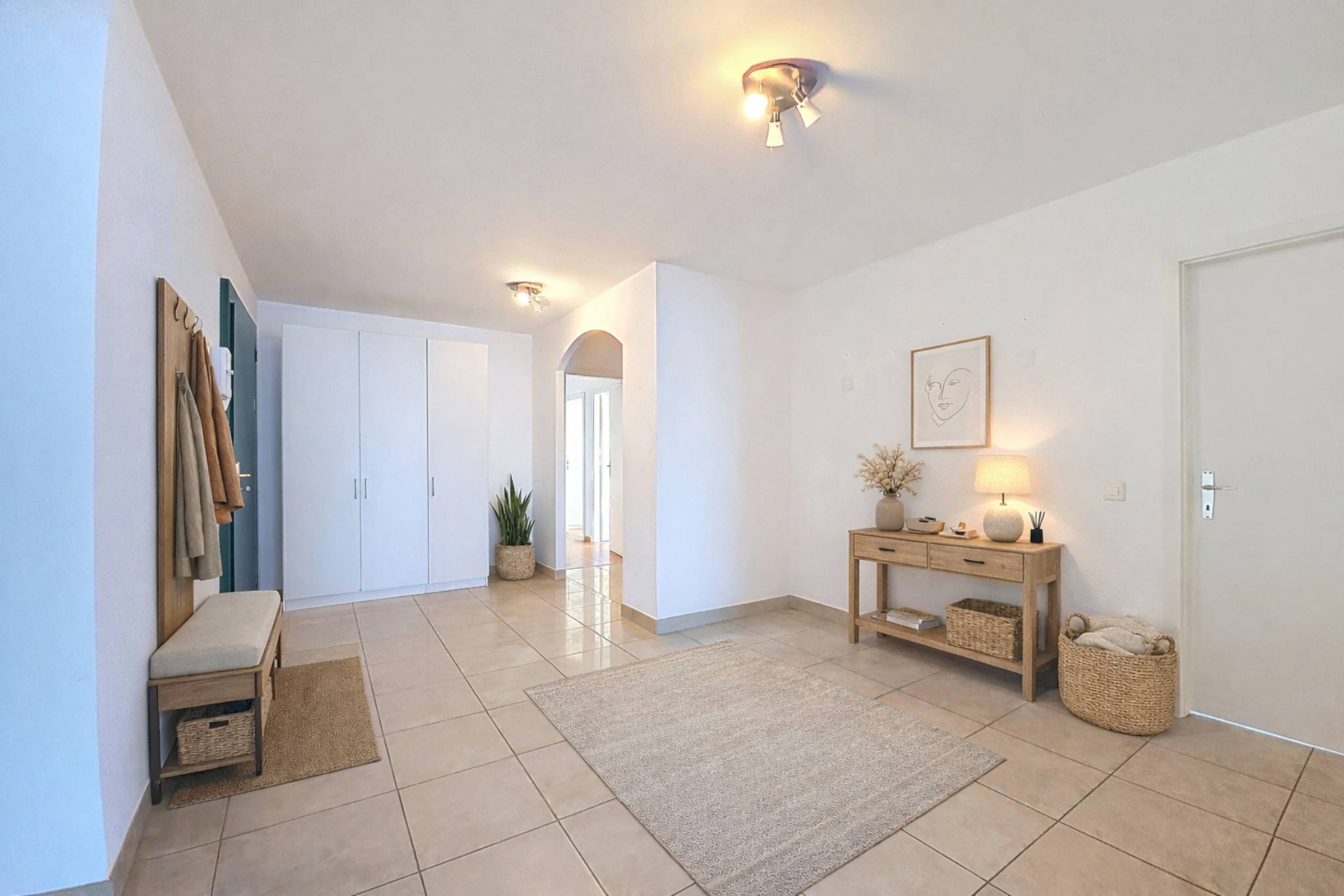 En exclusivité ! Attique de 4.5 pièces avec vaste terrasse et vue imprenable sur le lac
