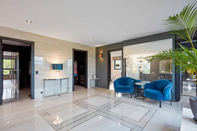 Luxueuse propriété contemporaine