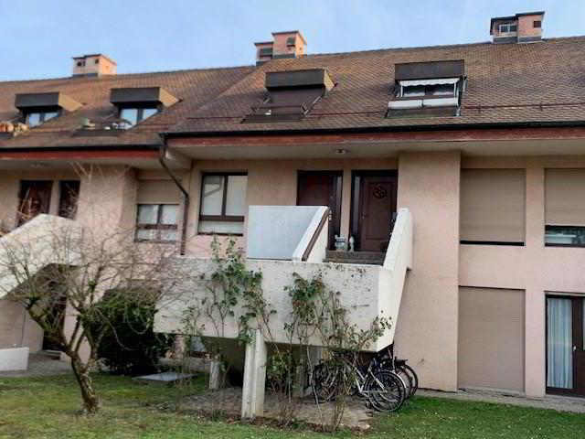 v3tJa_lookmove_237692415_2.jpg